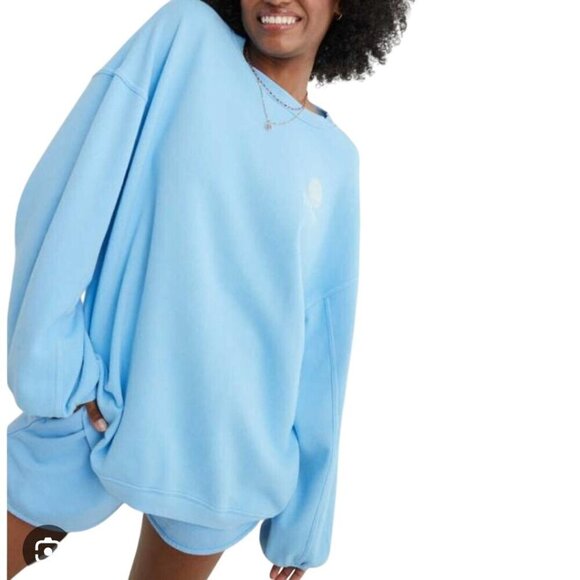 Aerie Smiley Real Crew Oversized Baby Blue Sweatshirt Trending Size XS - Picture 1 of 9